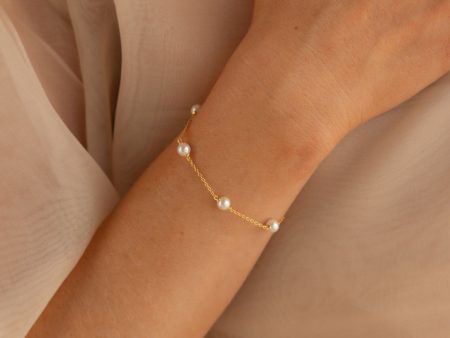 Pearl Station Bracelet Fashion