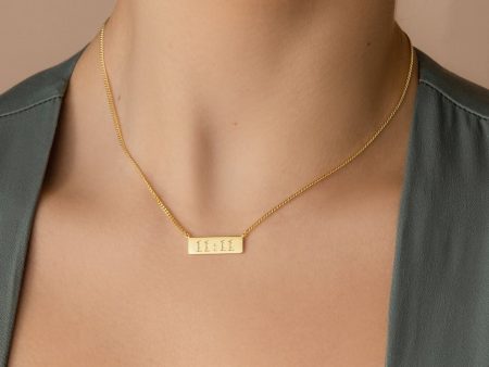 Dainty Bar Name Necklace Online now