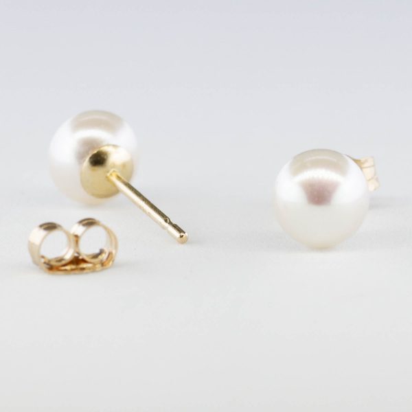 100 Ways  Classic Pearl Stud Earrings | on Sale